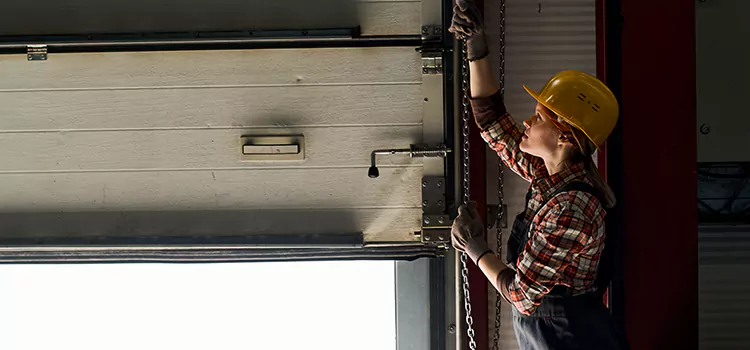 Addressing Common Garage Door Stoppage Issues in Paragould, AR